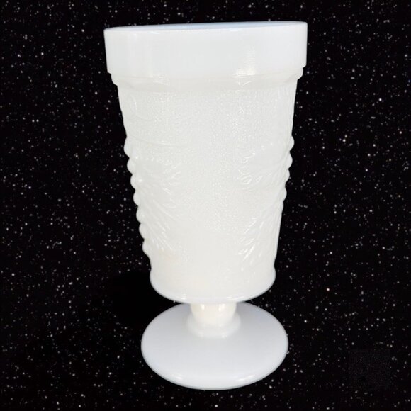Anchor Hocking White Milk Glass Footed Tumbler Goblet Grape Vine Vintage Set 4 - Picture 8 of 12